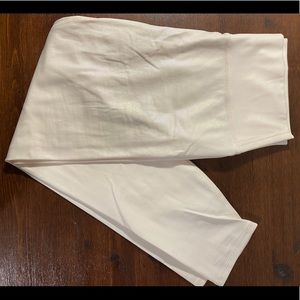 Fabletics high Waisted Pearl-Iridescent leggings